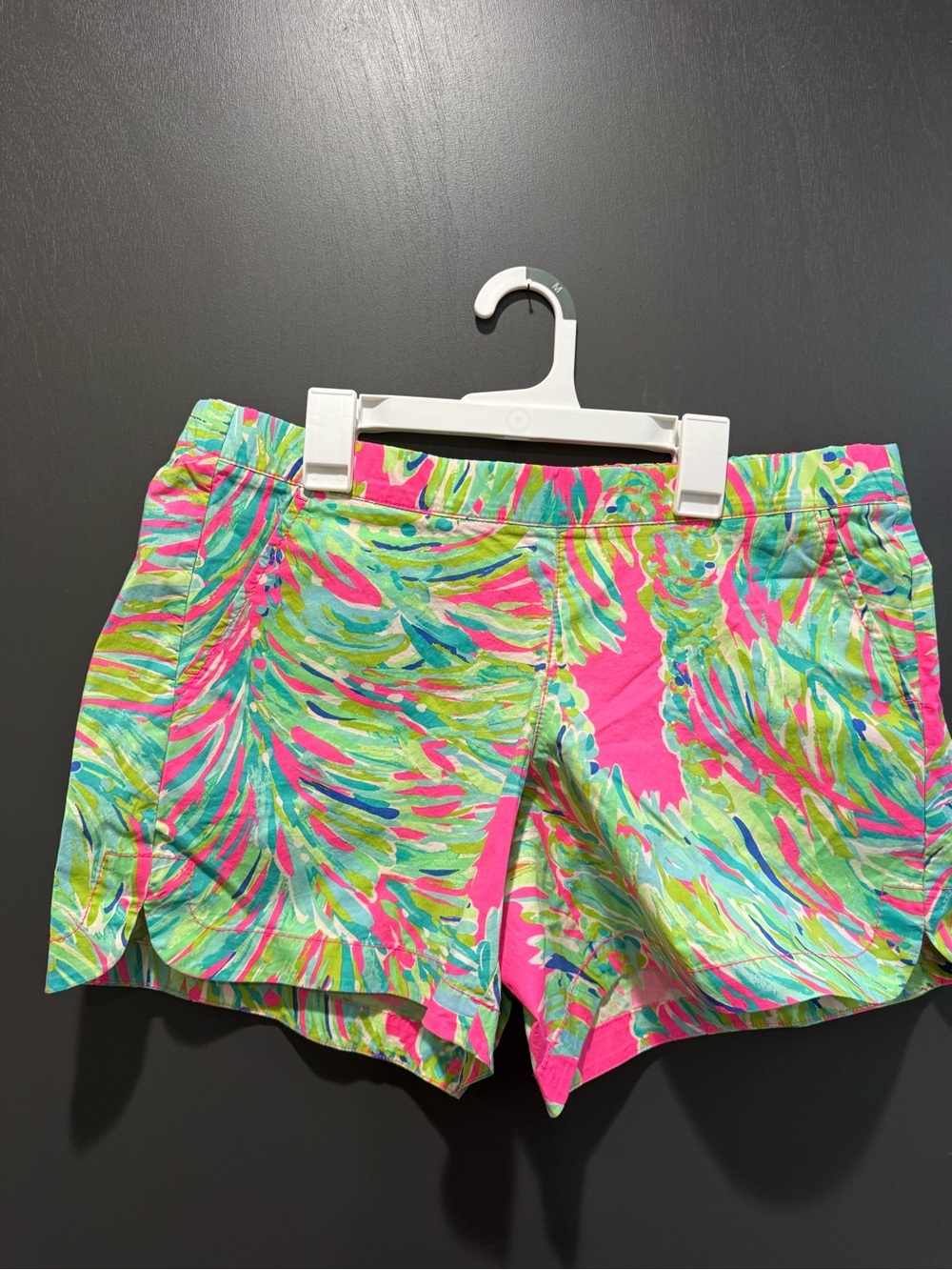 NWT Lilly Pulitzer Ocean View Shorts M Raz Berry Shady Lady Pink Tropical